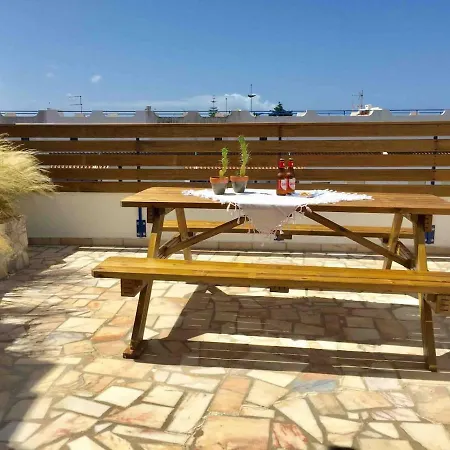 Bigboss Sharko - 400m From The Apartman Peniche